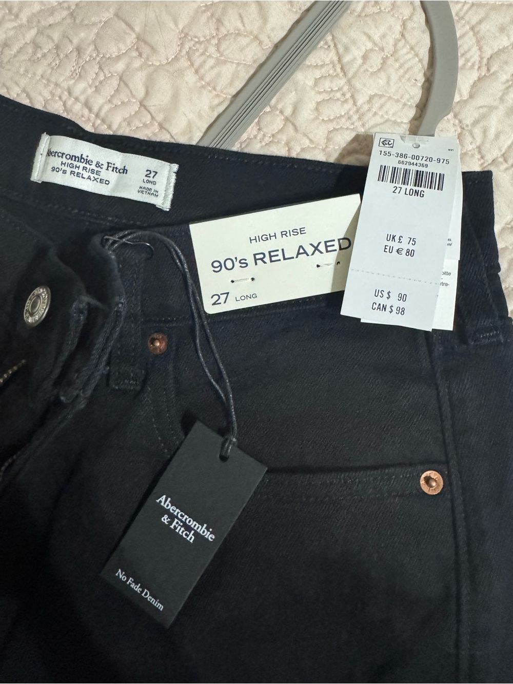 Abercrombie & Fitch Black High-Rise 90's Relaxed Jeans